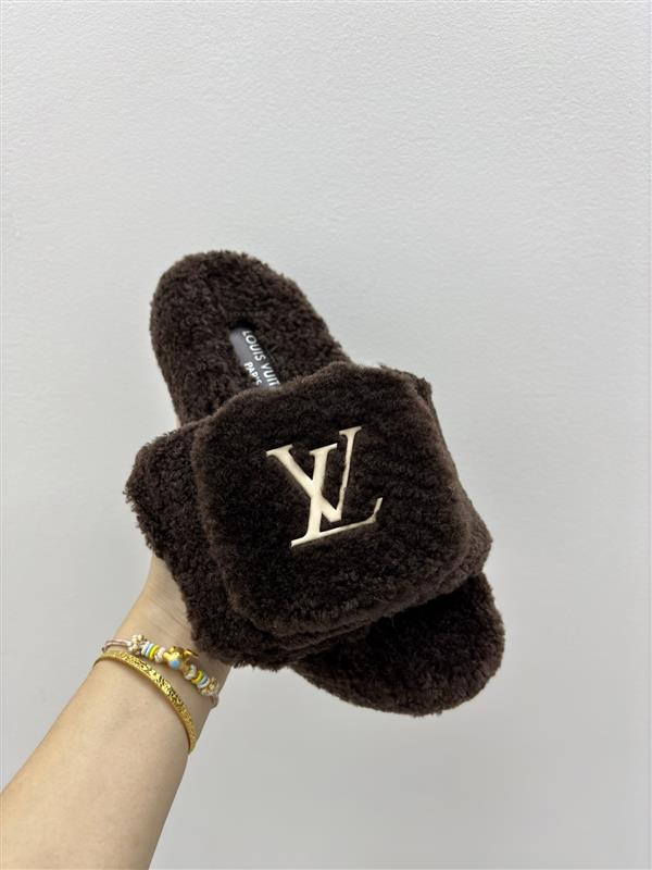 20251128184534157 300